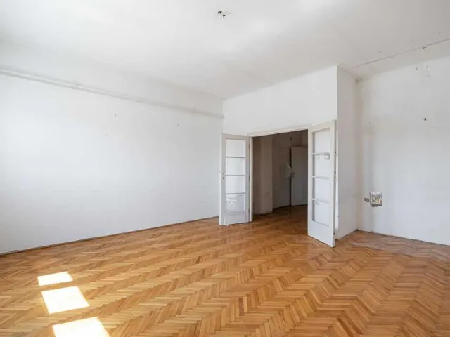 Eladó lakás Budapest V. kerület, Sütő utca 51 nm