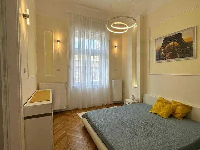 Kiadó lakás Budapest V. kerület, Kossuth Lajos utca 4. 68 nm