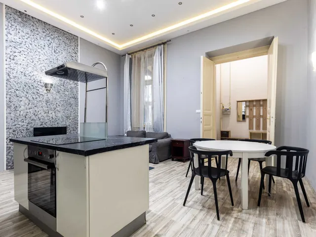 Kiadó lakás Budapest V. kerület 69 nm