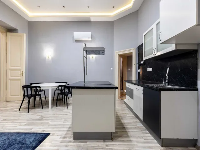 Kiadó lakás Budapest V. kerület, Kossuth Lajos utca 14. 69 nm