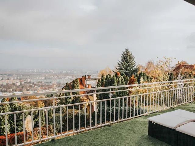 Kiadó lakás Budapest III. kerület 135 nm