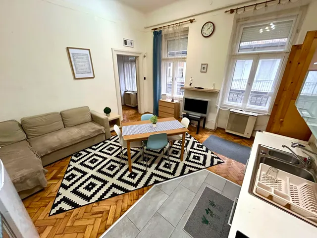 Kiadó lakás Budapest VII. kerület, Péterfy Sándor utca 19. 68 nm