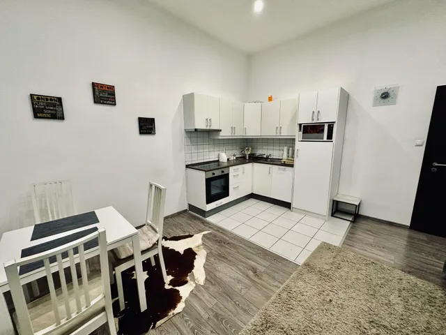 Kiadó lakás Budapest VI. kerület, Lovag 3. 70 nm