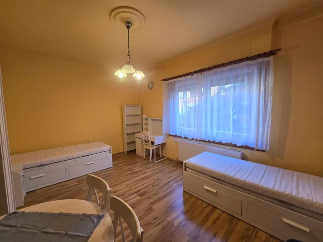 Kiadó lakás Budapest XIII. kerület, Kresz Géza utca 52 nm