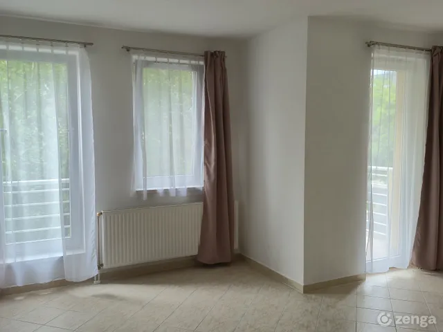 Eladó lakás Sopron, Ágfalvi úti lakópark 28 nm