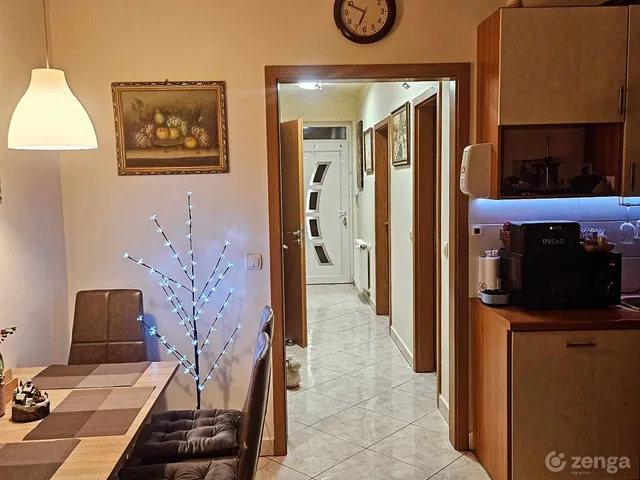 Eladó lakás Dunaújváros, Újtelep 55 nm