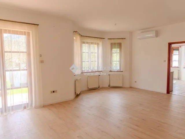 Eladó ház Csobánka 246 nm