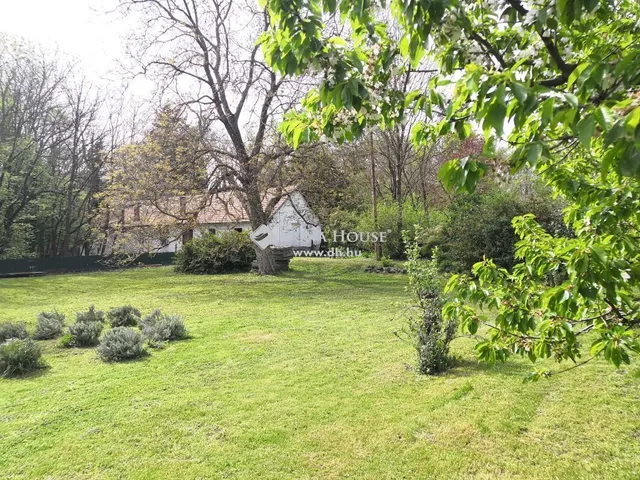 Eladó telek Szentendre, Izbég 5120 nm