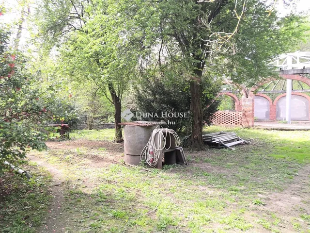 Eladó telek Szentendre, Izbég 5120 nm