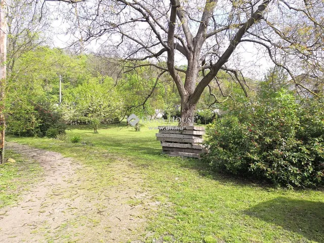 Eladó telek Szentendre, Izbég 5120 nm