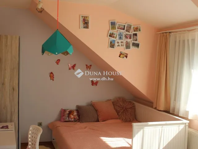 Eladó ház Szentendre 250 nm