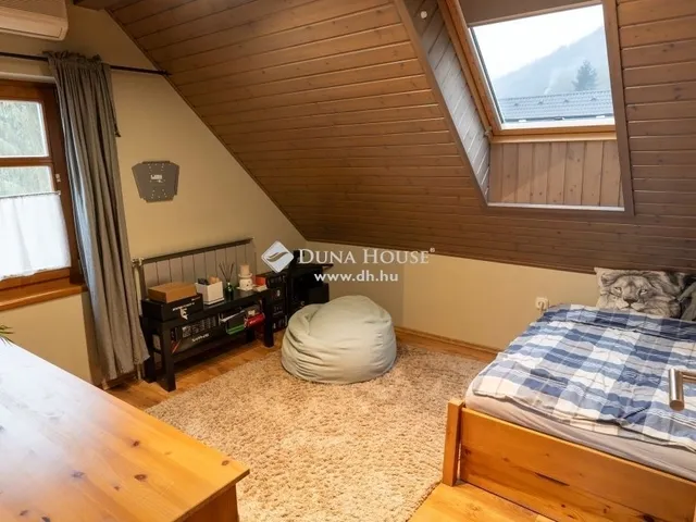 Eladó ház Dunabogdány 160 nm