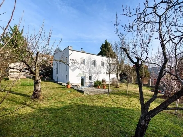 Eladó ház Szentendre 135 nm