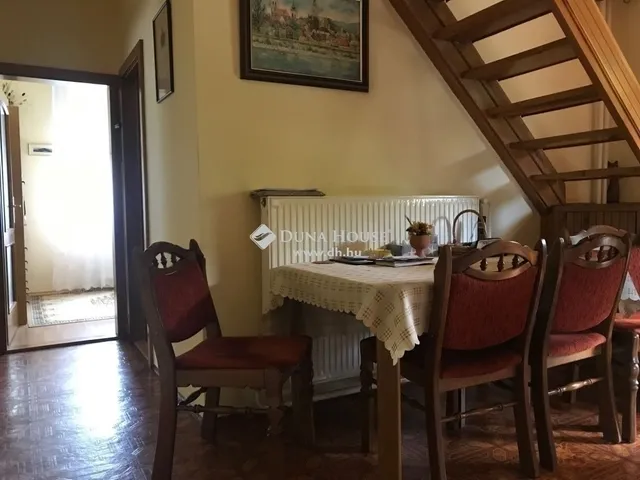Eladó ház Szentendre, Izbég 184 nm