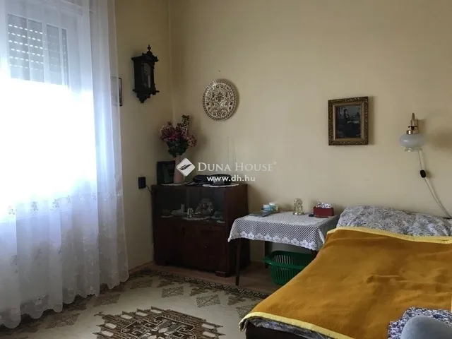 Eladó ház Szentendre, Izbég 184 nm