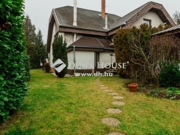 Eladó ház Budakalász 210 nm