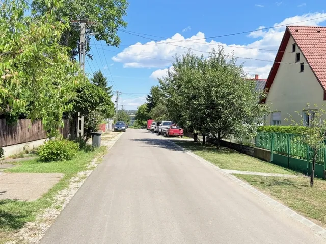 Eladó telek Balatonföldvár 560 nm