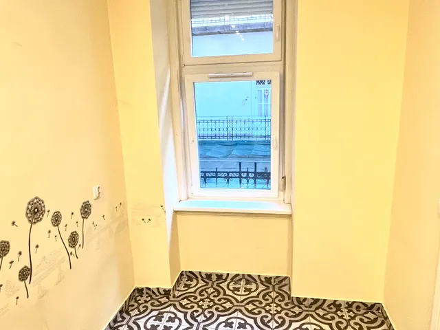 Eladó lakás Budapest VII. kerület, Damjanich 62 nm