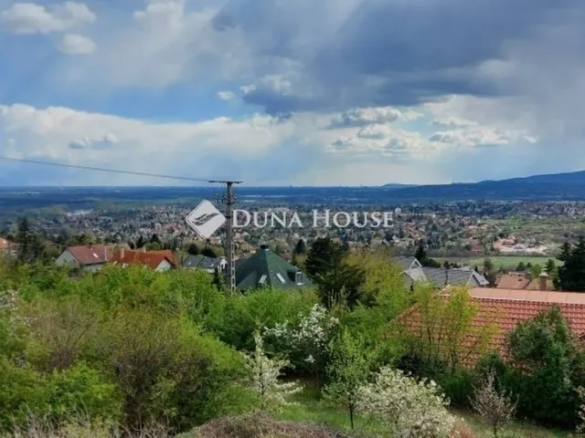 Eladó ház Szentendre 222 nm
