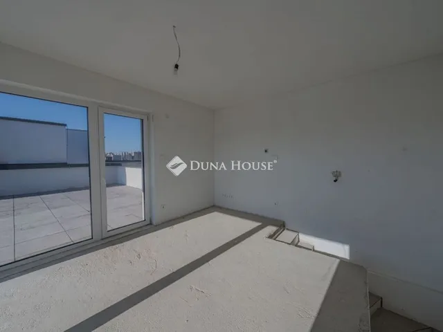 Eladó lakás Budapest VIII. kerület 96 nm