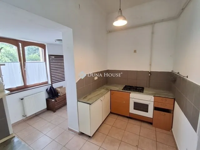 Eladó lakás Budapest XV. kerület 72 nm