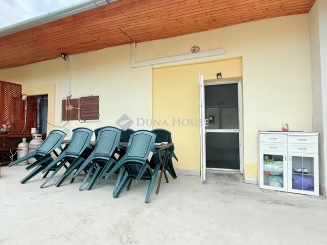 Eladó ház Pilismarót 255 nm