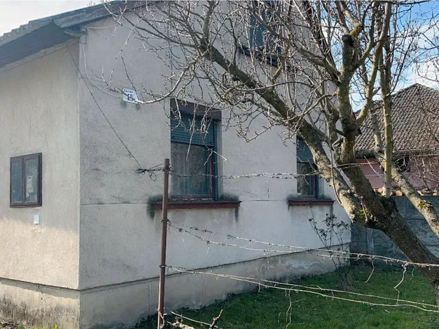 Eladó ház Komárom, Szőny 80 nm