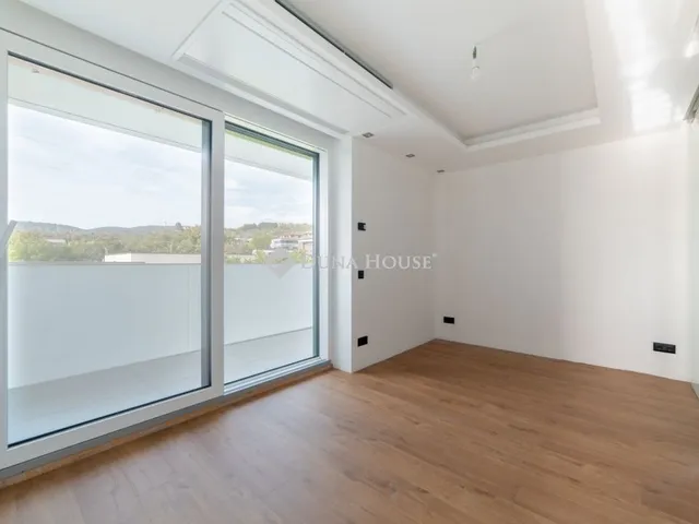 Eladó lakás Budapest XI. kerület, Madárhegy 91 nm