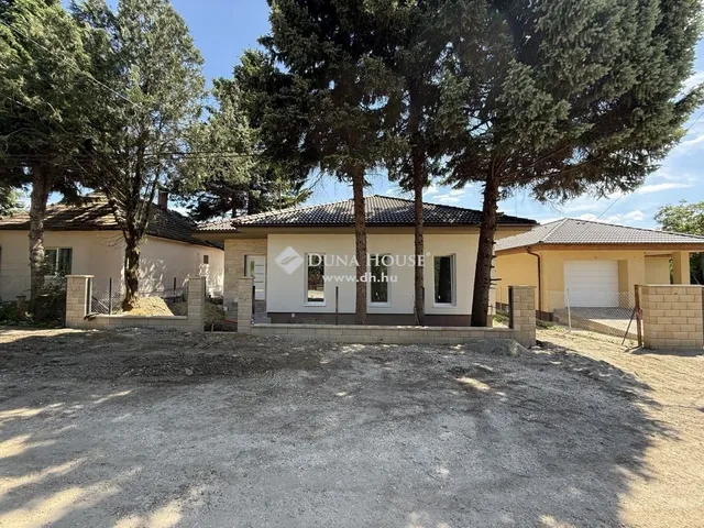 Eladó ház Érd 65 nm