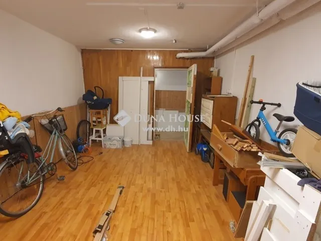 Kiadó kereskedelmi és ipari ingatlan Budapest XI. kerület 50 nm