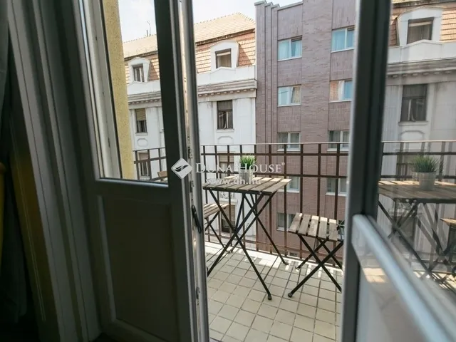 Eladó lakás Budapest VII. kerület 72 nm