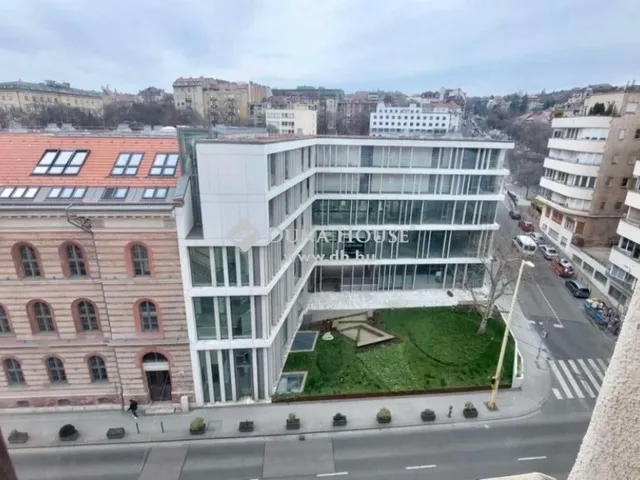 Eladó lakás Budapest II. kerület 60 nm