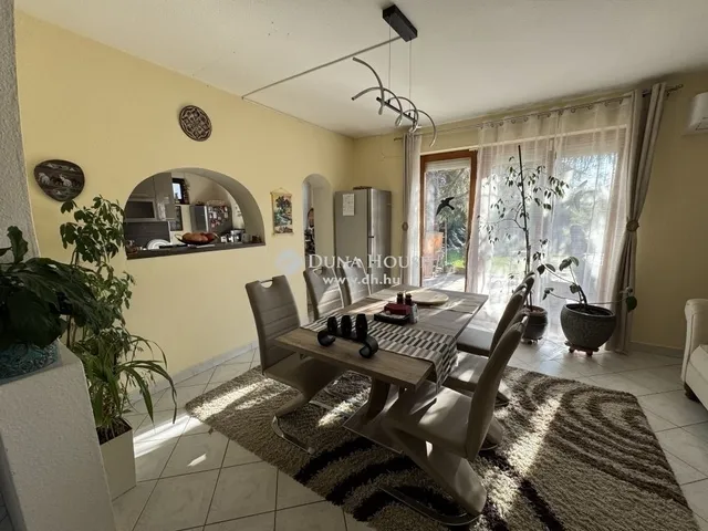 Eladó ház Budapest XVIII. kerület 234 nm