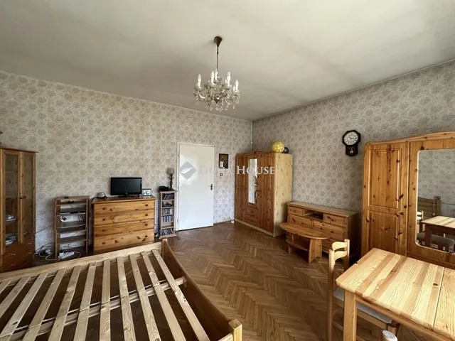 Eladó ház Érd 206 nm
