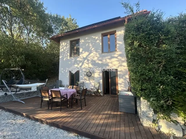 Eladó ház Szentendre 297 nm