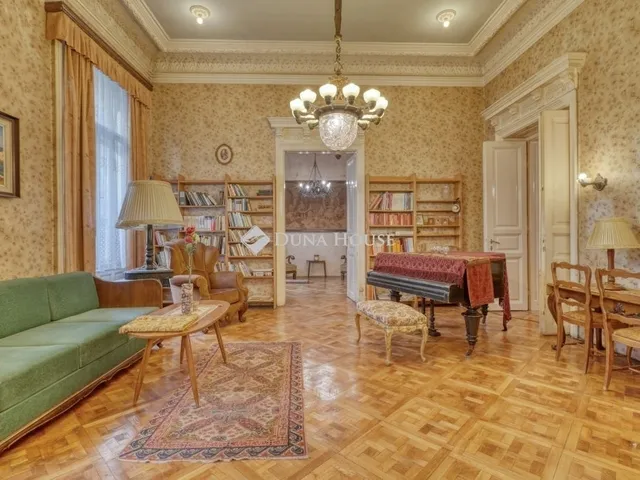 Eladó lakás Budapest VI. kerület 196 nm