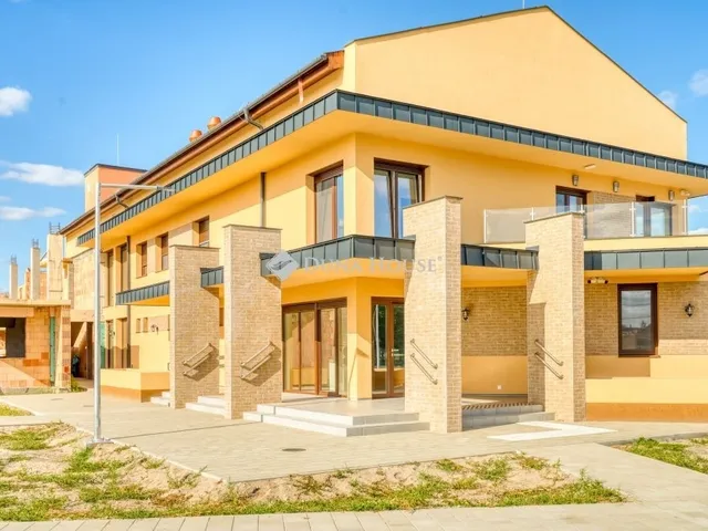 Eladó lakás Mórahalom 32 nm