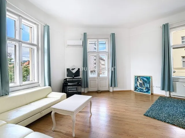 Eladó lakás Budapest I. kerület 92 nm