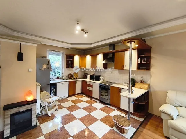 Eladó ház Dunakeszi 125 nm