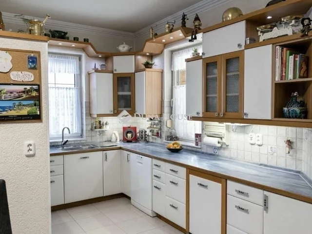 Eladó ház Dunakeszi 224 nm