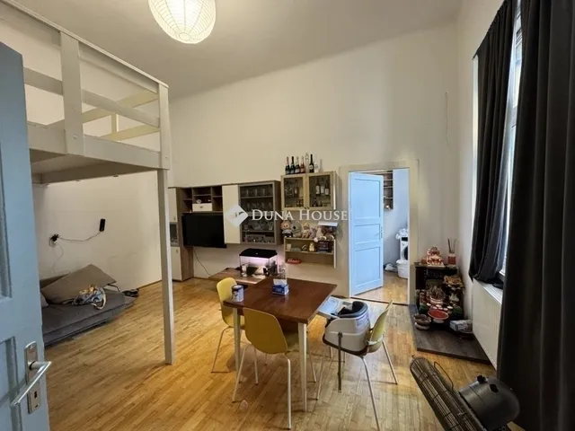 Eladó lakás Budapest IX. kerület 73 nm