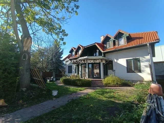 Eladó ház Szentendre 220 nm