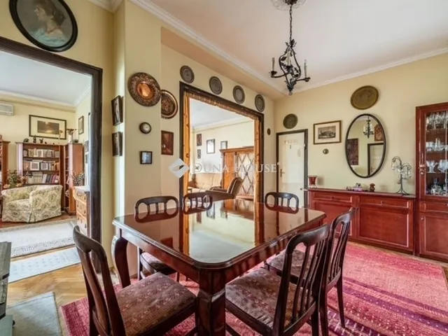 Eladó lakás Budapest XI. kerület 101 nm