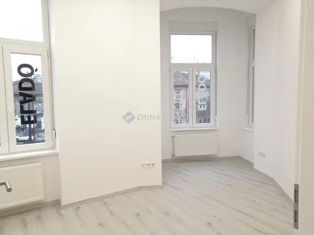 Eladó lakás Budapest I. kerület 90 nm