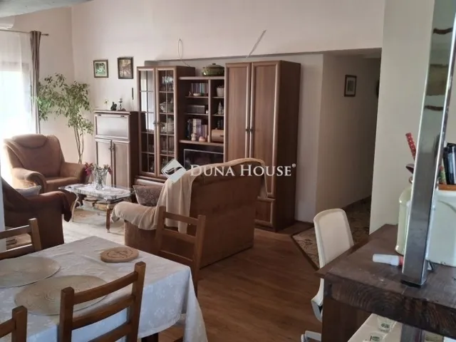 Eladó ház Leányfalu 112 nm