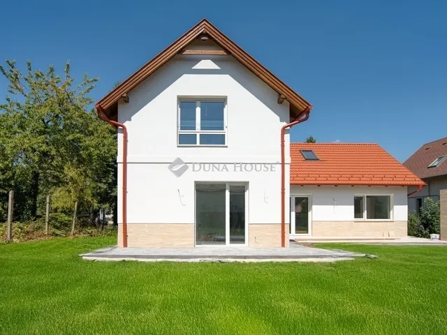 Eladó ház Nagykovácsi 200 nm