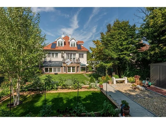 Eladó ház Budapest XI. kerület 401 nm