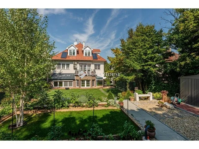 Eladó ház Budapest XI. kerület 401 nm