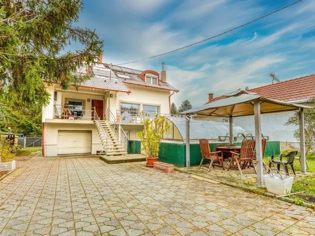 Eladó ház Budapest II. kerület 350 nm