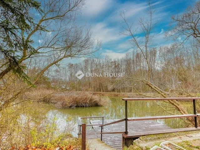 Eladó ház Budapest II. kerület 350 nm